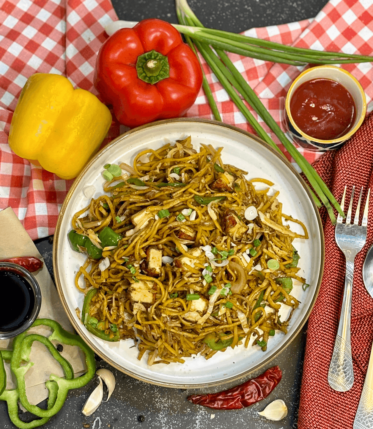 Paneer Hakka Noodles